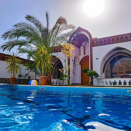 Villa Kemet Jazirat al Awwamiyah Luaran gambar