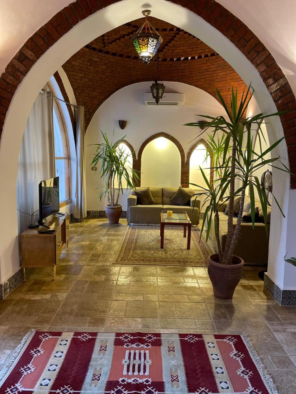 Villa Kemet Jazirat al Awwamiyah Luaran gambar