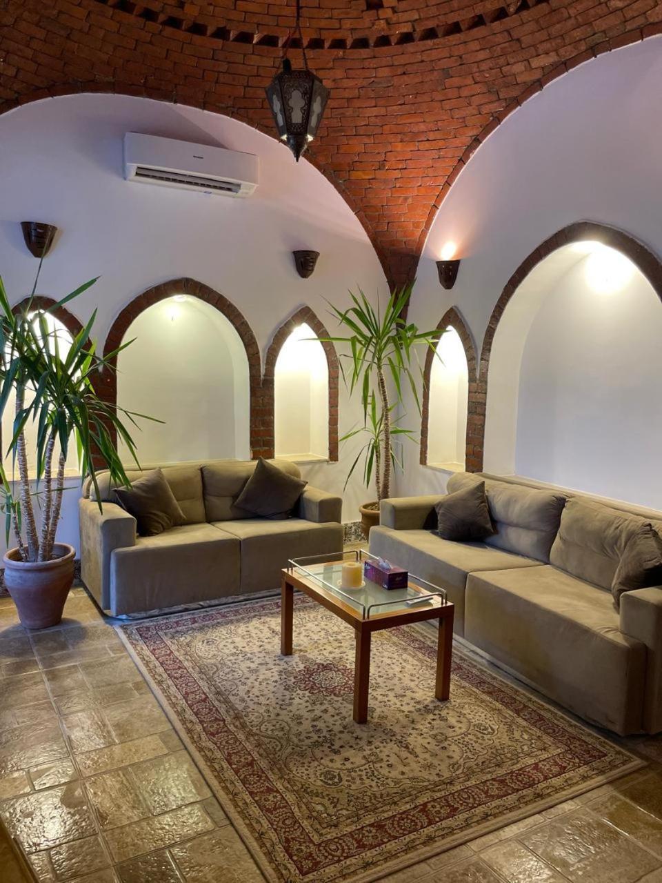 Villa Kemet Jazirat al Awwamiyah Luaran gambar