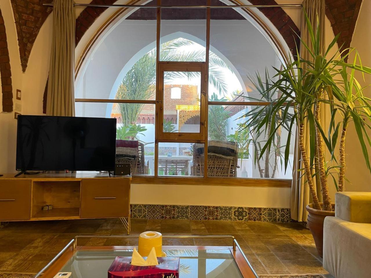 Villa Kemet Jazirat al Awwamiyah Luaran gambar